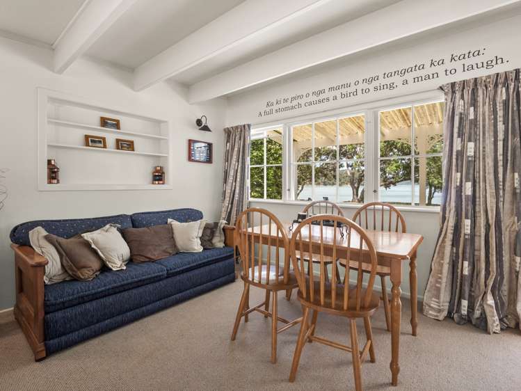 6 Paine Brown Way Russell_15