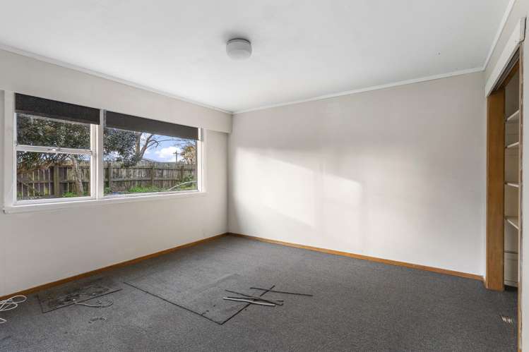 739 Te Atatu Road Te Atatu Peninsula_11