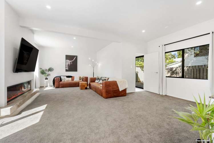 6a Tallington Crescent Torbay_0