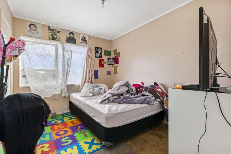 321 Roscommon Road Clendon Park_8