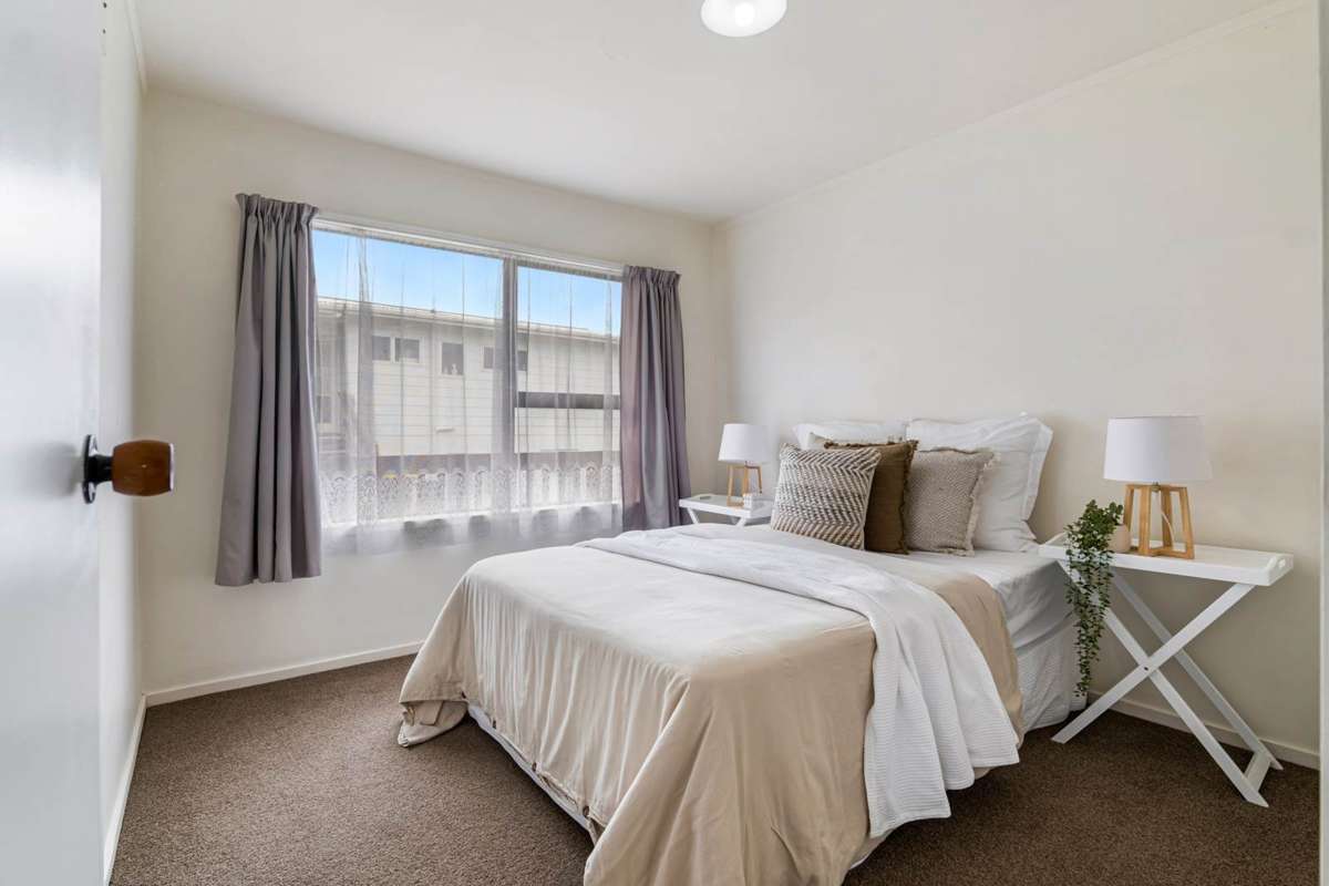 420 Whangaparaoa Road_2