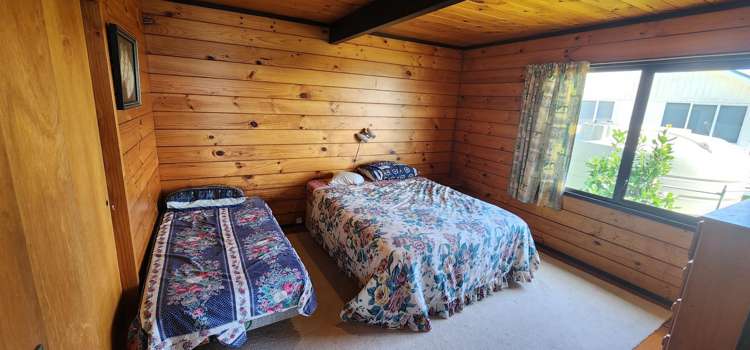 21 Otutehapari Road Waihau Bay_8