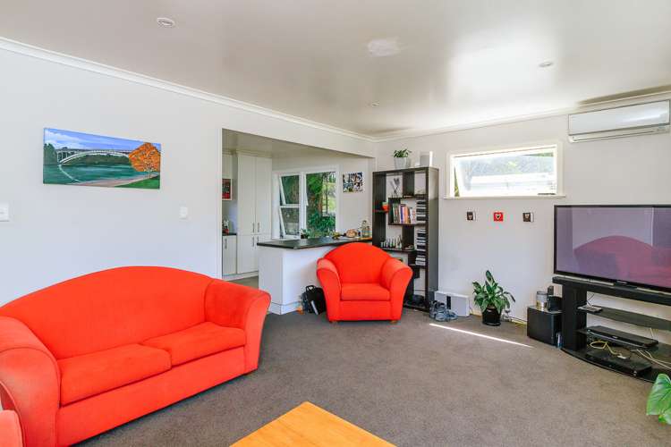 9 Holborn Drive Stokes Valley_4