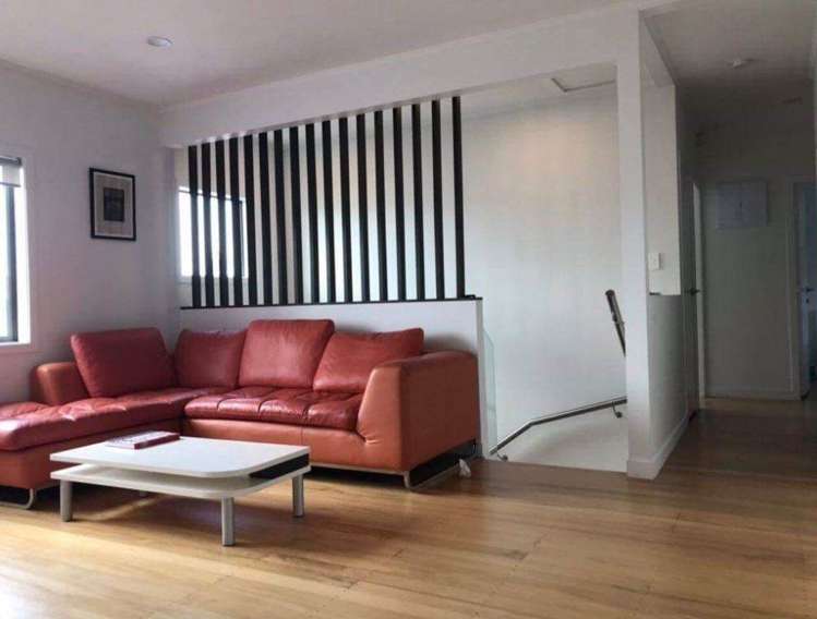 2/4 Heath Avenue Northcote_5