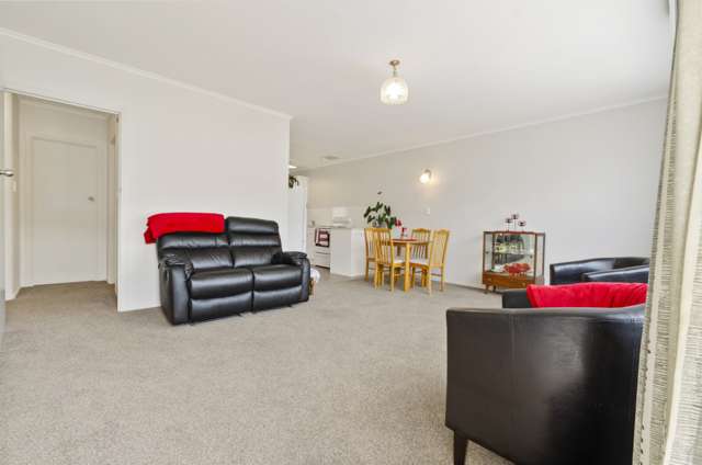 4/41 Wood Street Papakura_1