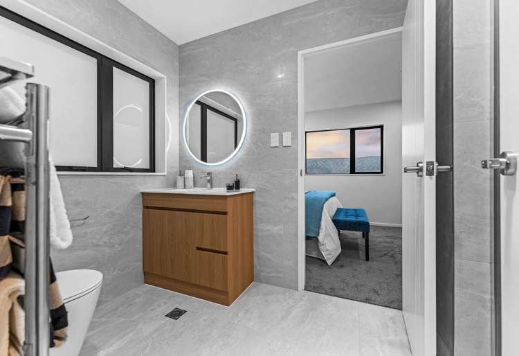 9 Lawson Creek Street Massey_11