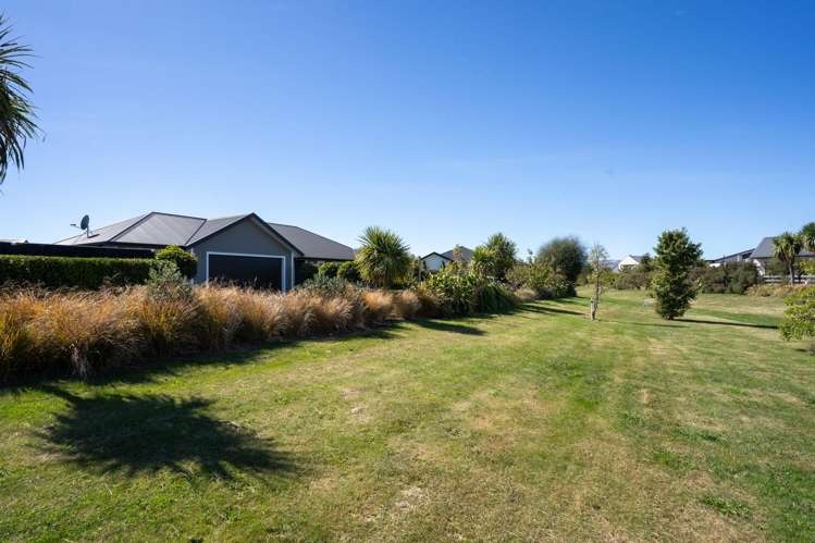 46 Carnaveron Drive Lincoln_25