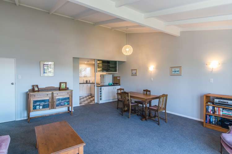 40 Voltaire Street Karori_11