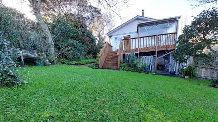 1/46a Captain Scott Road Glen Eden_0