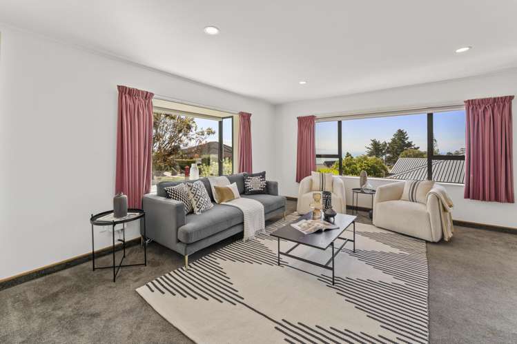 325 Princes Drive Britannia Heights_7