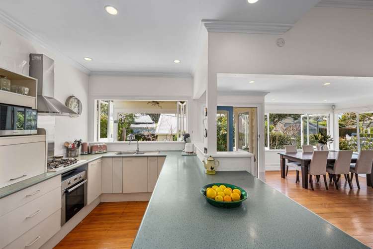 6 Eton Avenue Devonport_13