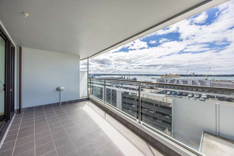 906/18 Beach Road Auckland Central_2
