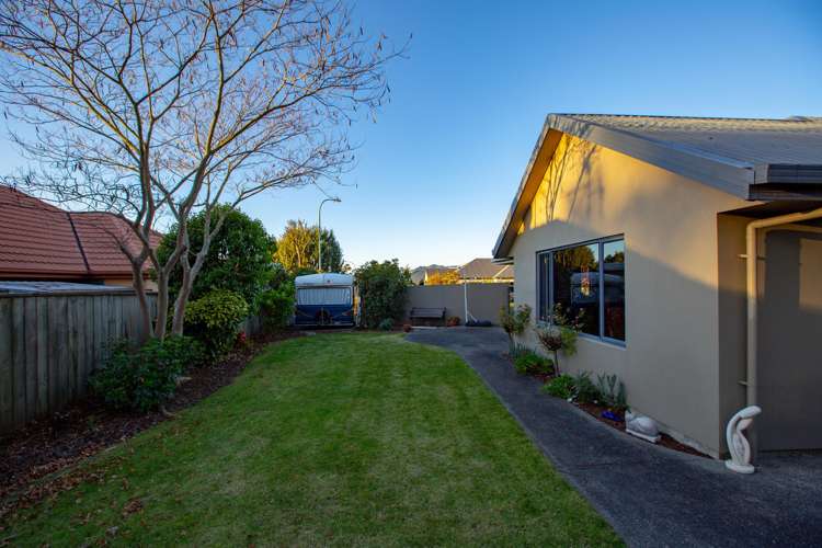 18 Heritage Crescent Richmond_18