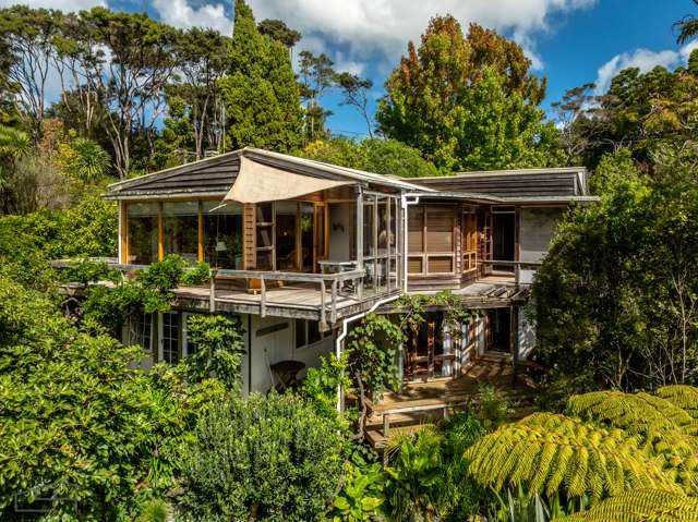 38 Opou Road Titirangi_1