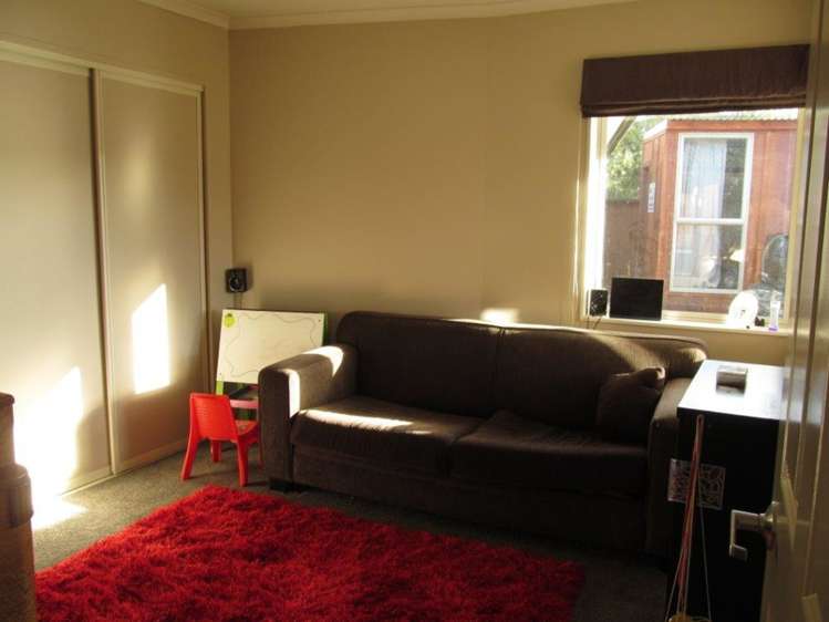 25 Briar Crescent Alexandra_9