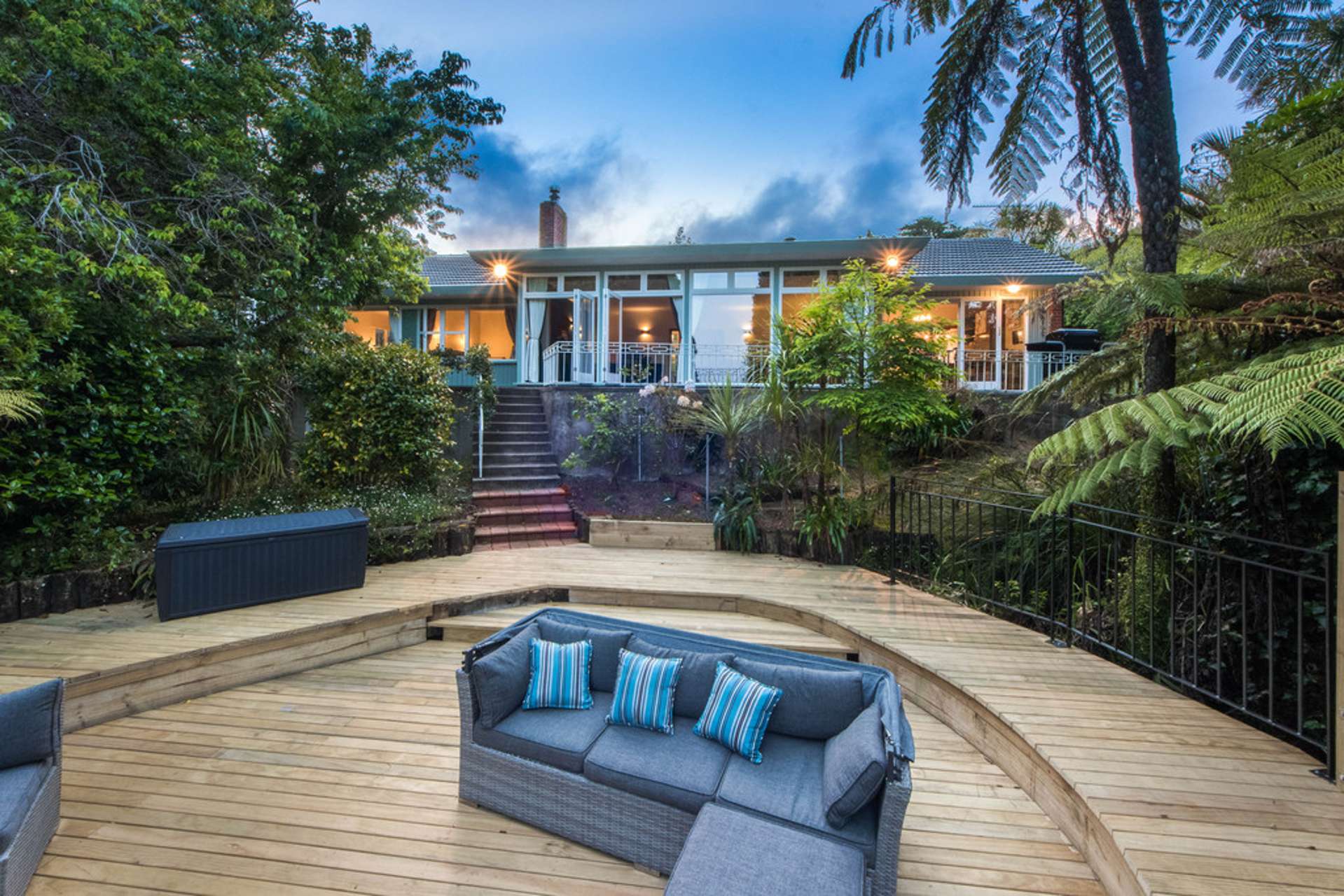 31 Awhiorangi Promenade Swanson_0