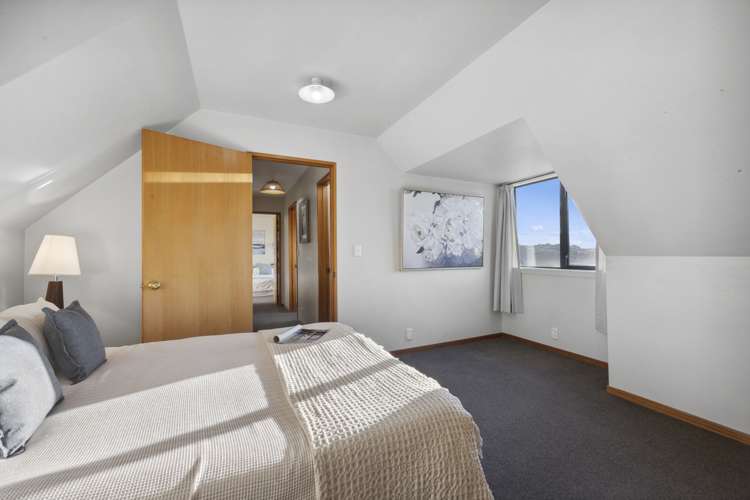 48 Easther Crescent Kew_10