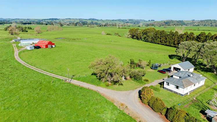 319 Waiau Road Onaero_12