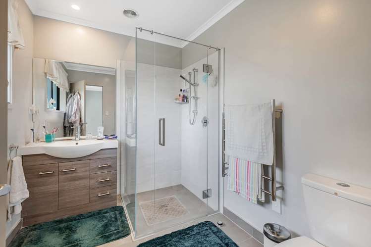 3390C Kaipara Coast Highway Glorit_13