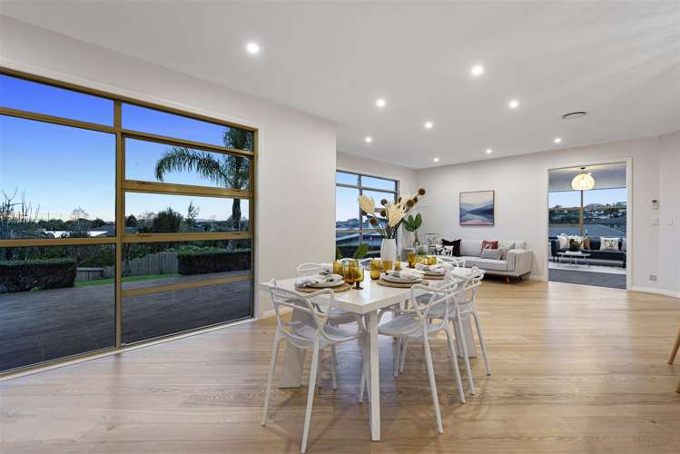 6 Heathfield Avenue Huntington_15