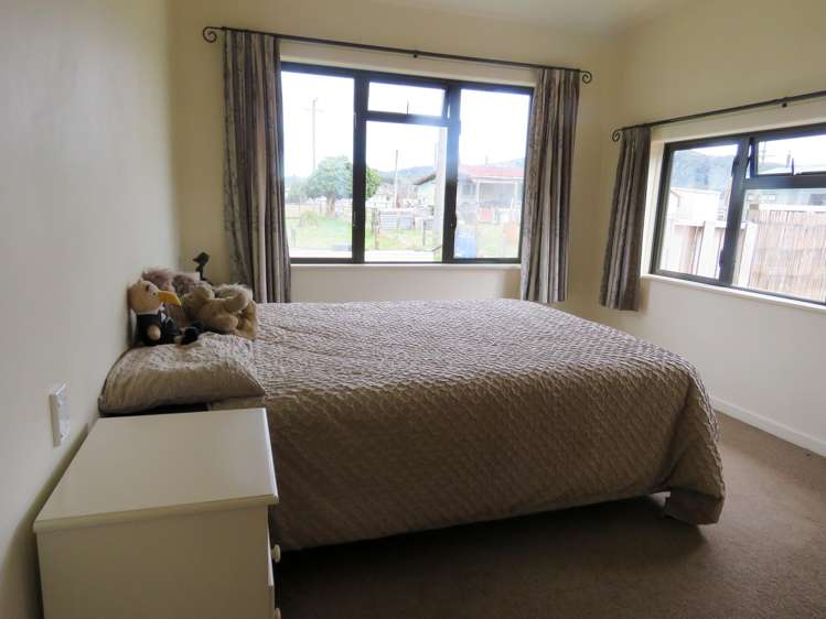 7 Main Street Reefton_9