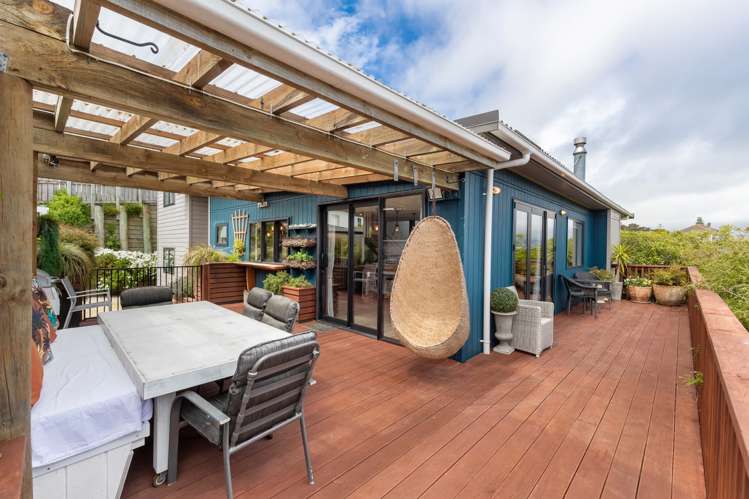 14a Downes Street Titahi Bay_18