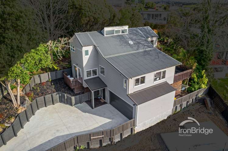 10 Louise Place_0