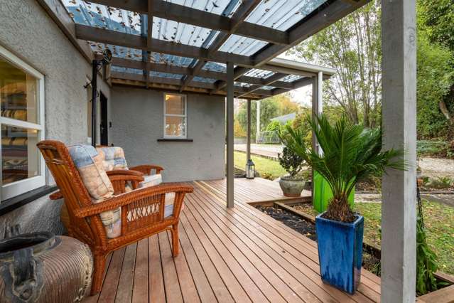 Spacious 1950’s Cottage Charm