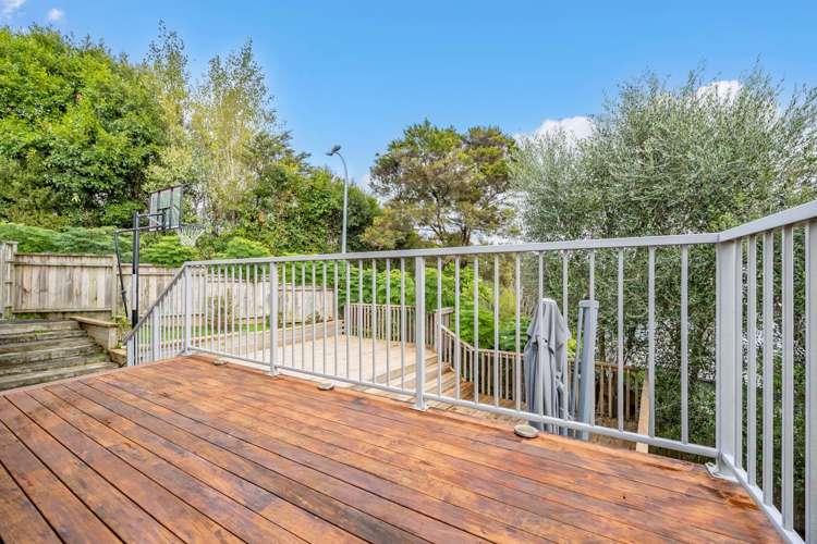 37 Bernard Magnus Lane Greenhithe_24