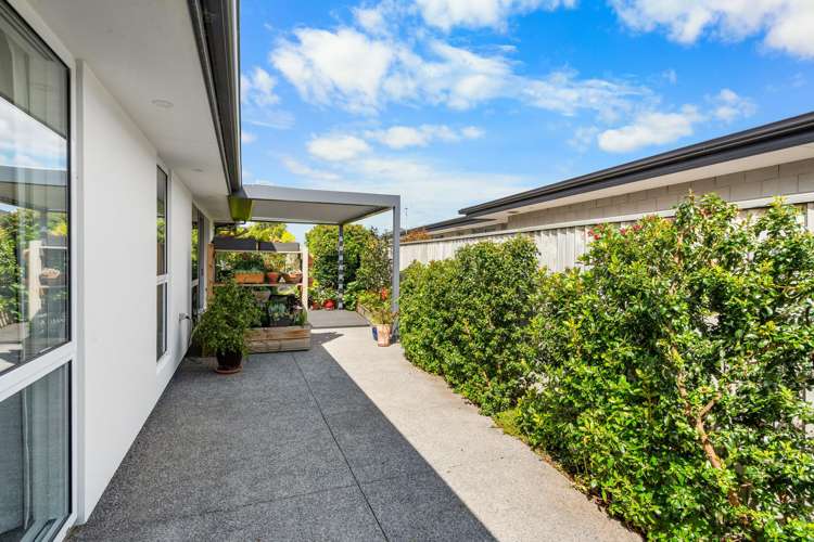 32 Whitehorn Drive Lincoln_26