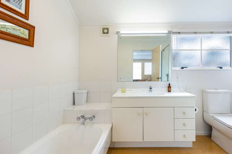 11 Warren Avenue Three Kings_22