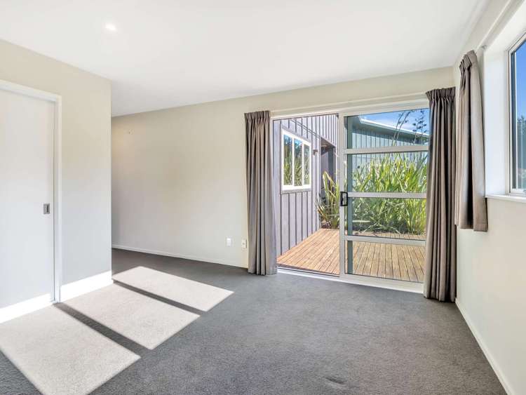 3 Mowhia Grove Waitarere Beach_15