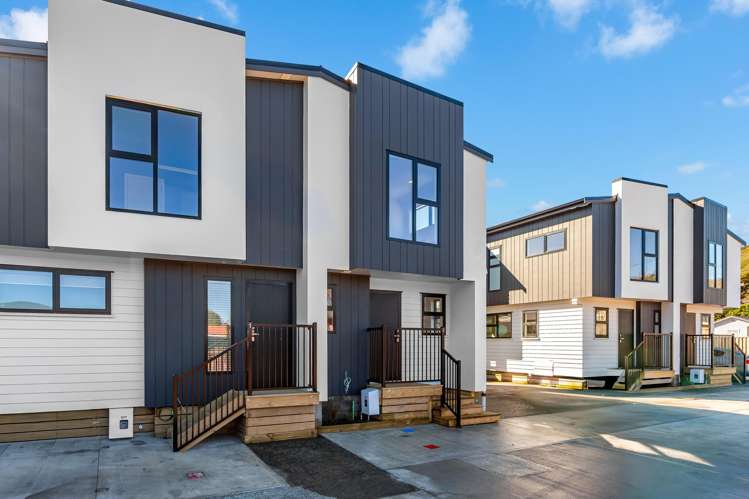 2/50 Beauchamp Street Tawa_17