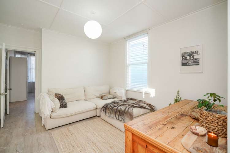 176 MacMaster Street_4