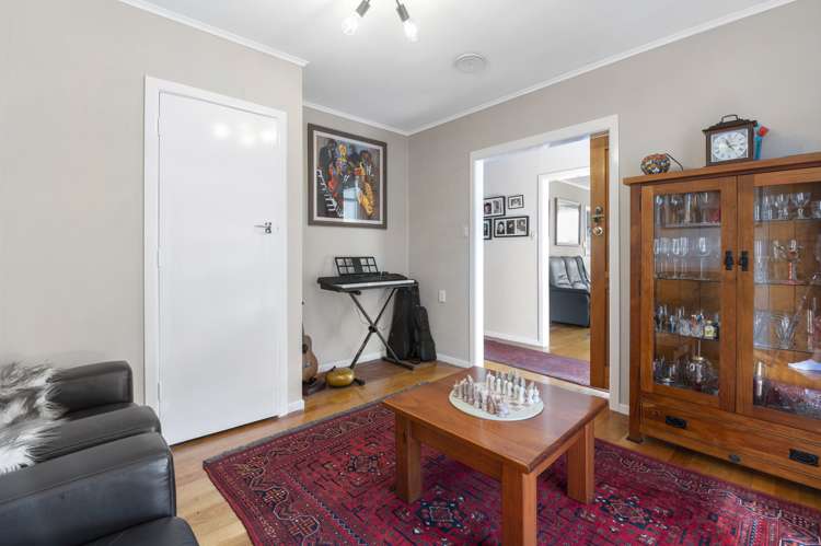 30 Carlton Street Glenholme_8