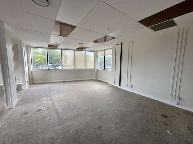 3053 Great North Road New Lynn_3