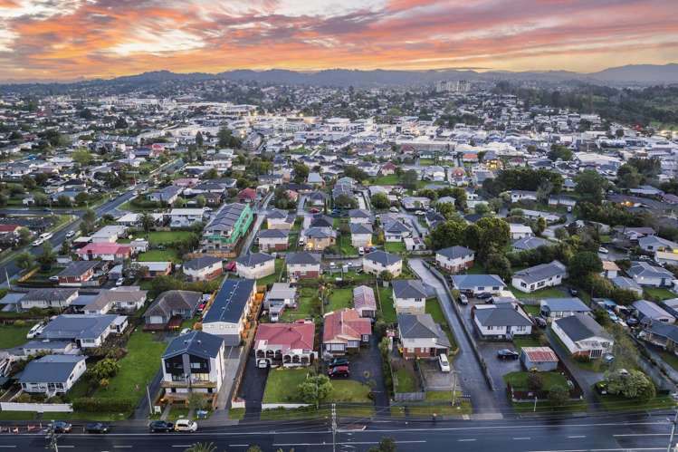 8/40 Saint Leonards Road Kelston_26