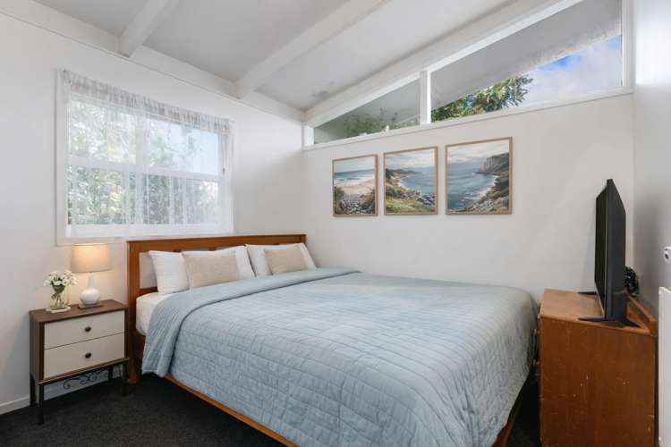 4 Sunnyview Road Greenhithe_10