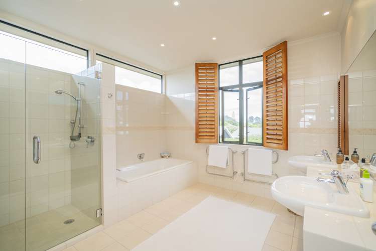 22 Champion Place Pauanui_16