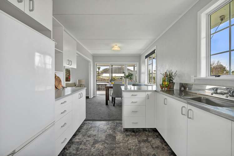 14a Trafalgar Street Westown_15