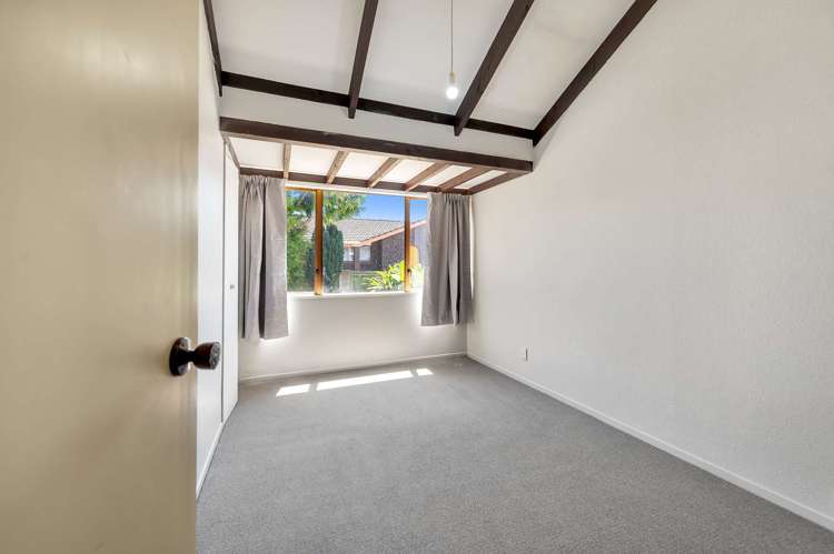 8 Banks Place Tawhero_18