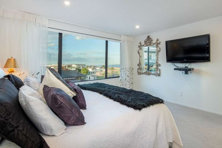 18a Marama Street Castor Bay_20