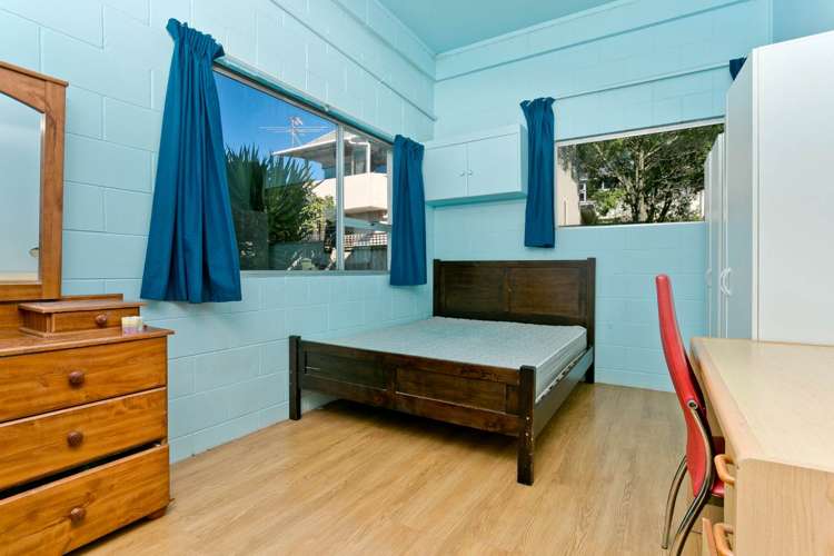 4/205 Onewa Road Birkenhead_14