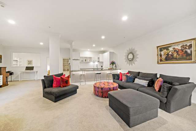 Ba/8 Farnham Street Parnell_2