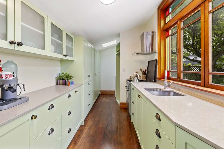 80 Nairn Street Mount Cook_6