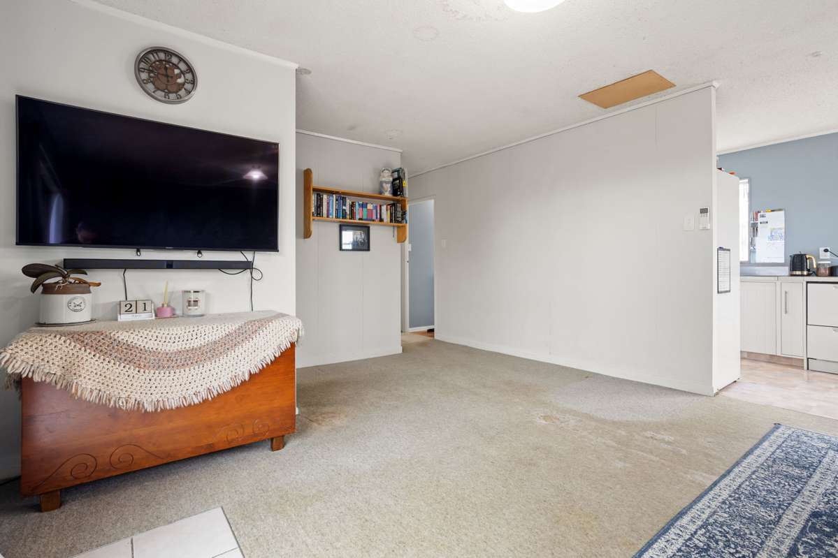 27A Whitaker Street_2