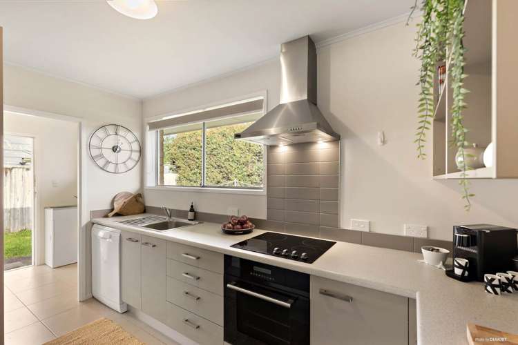 3/12 Caulton Street Saint Johns_2