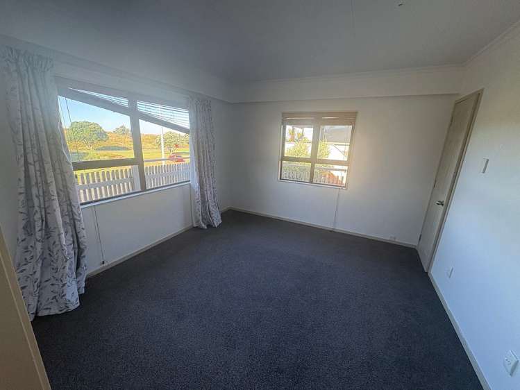 702 Papamoa Beach Road Papamoa Beach_16