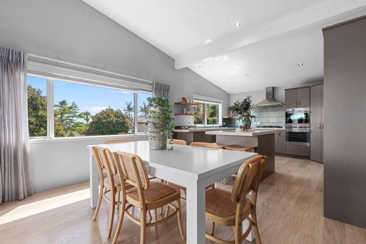 10 Ladera Mews_0