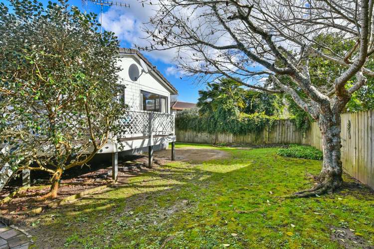 116v Michaels Avenue Ellerslie_13